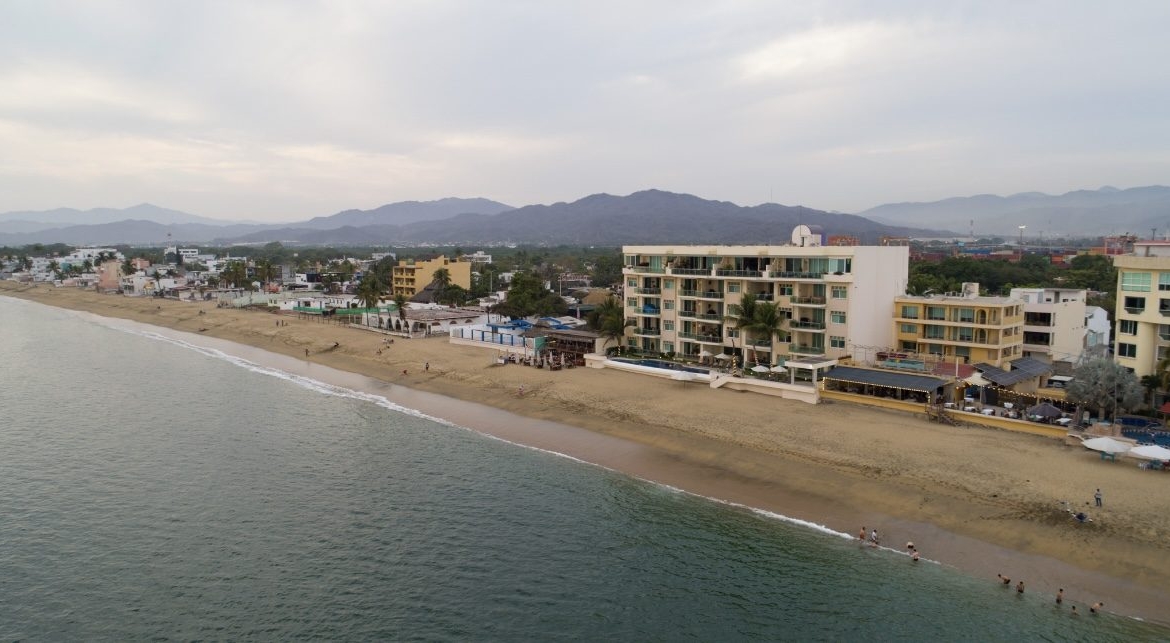 Departamento Frente al Mar en Las Brisas
