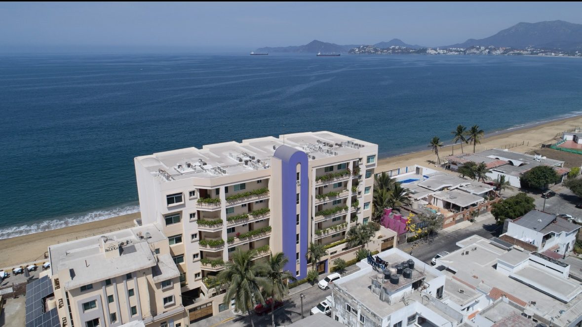 Departamento Frente al Mar en Las Brisas