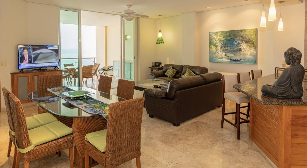 Departamento Frente al Mar en Las Brisas